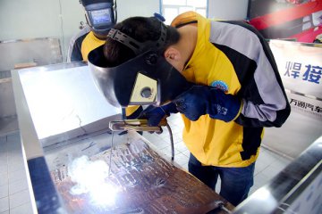 学时短好就业 首选焊接专业
