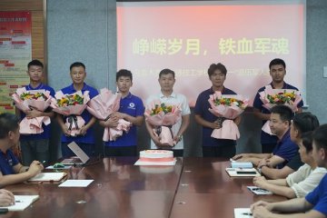 乌鲁木齐万通开展庆祝“八一”建军节活动