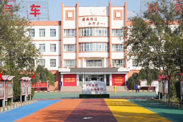 喜报｜乌鲁木齐市万通技工学校成功升格为高级技工学校！